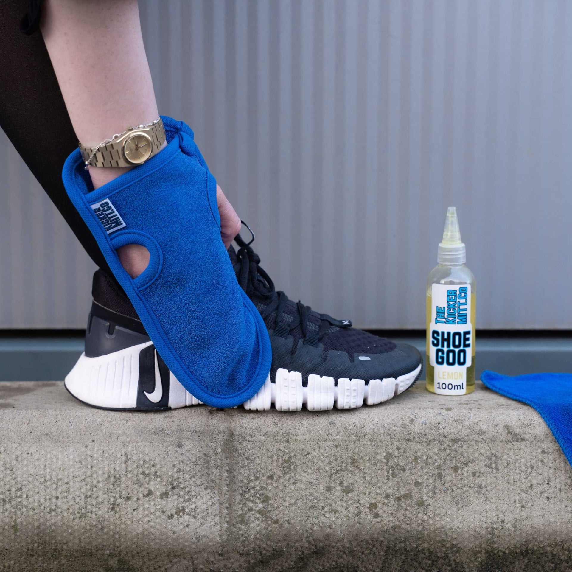 Restore Your Footwear in Minutes - The Kicker Mitt Kicks Cleaning Kit